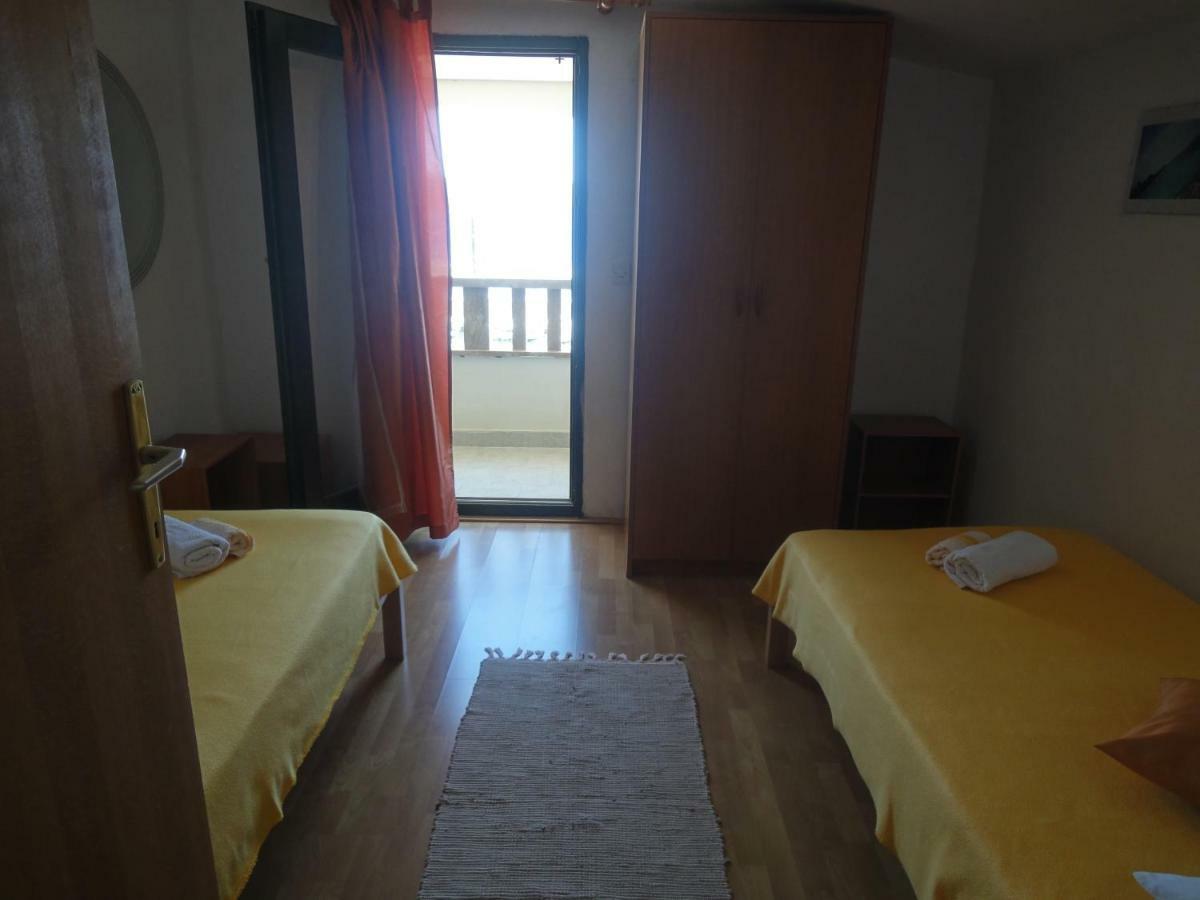 Apartments Villa Ana Mali Drvenik Ngoại thất bức ảnh